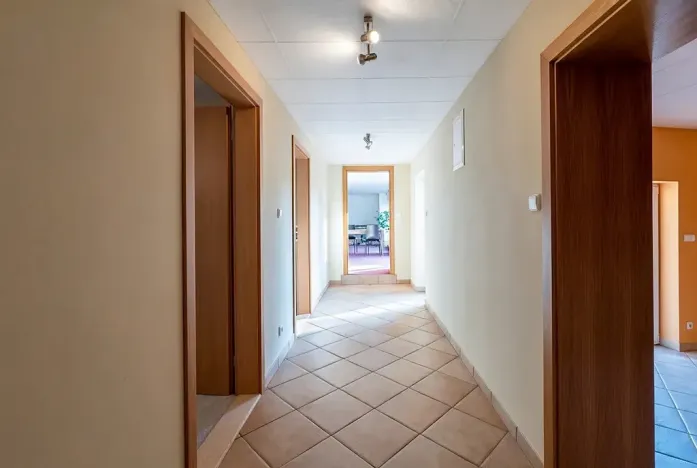 Prodej rodinného domu, Šestajovice, 325 m2