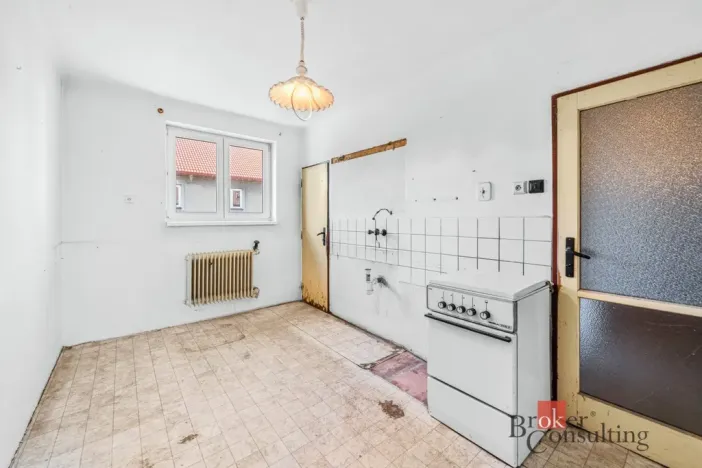 Prodej bytu 2+1, Radnice, Sídliště, 56 m2