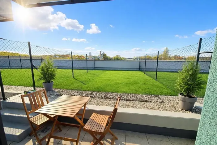 Pronájem bytu 1+kk, Praha - Strašnice, Strančická, 39 m2