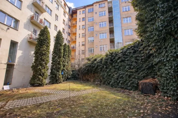 Prodej bytu 1+kk, Praha - Bubeneč, Národní obrany, 31 m2