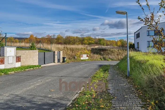 Prodej pozemku pro bydlení, Tuchoměřice, 1001 m2