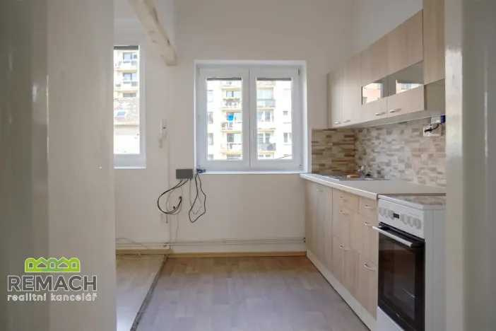 Pronájem bytu 1+kk, Náchod, Smiřických, 38 m2