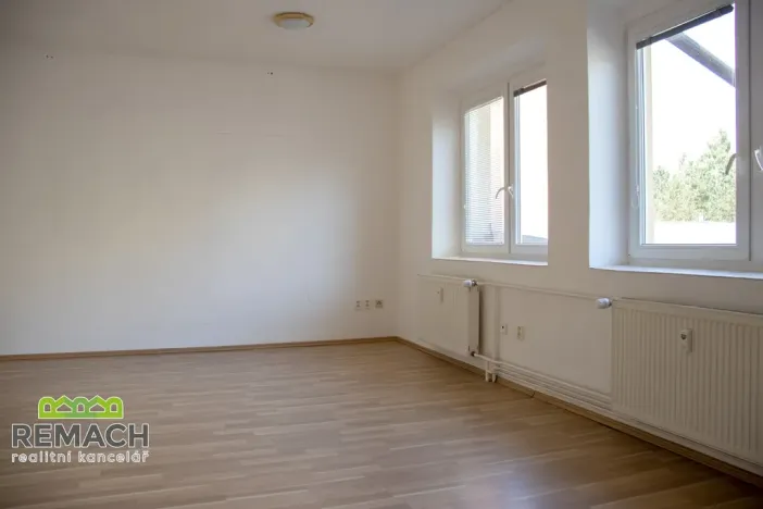Pronájem bytu 1+kk, Náchod, Smiřických, 38 m2