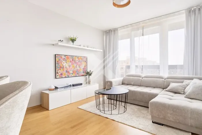 Prodej bytu 2+kk, Praha - Háje, Steinerova, 60 m2