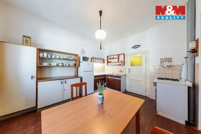 Prodej rodinného domu, Karlovy Vary - Drahovice, V. Huga, 214 m2