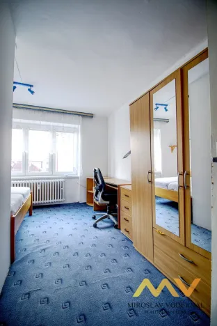 Pronájem bytu 2+1, Hradec Králové, Na Střezině, 55 m2