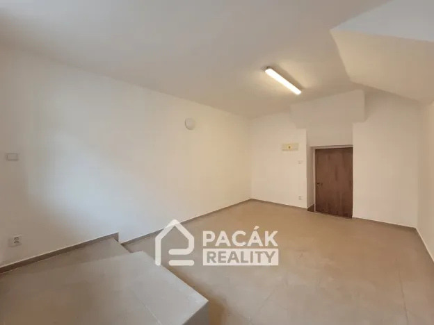 Prodej obchodního prostoru, Přerov, Sušilova, 28 m2