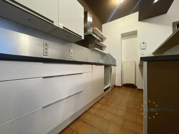 Prodej apartmánu, Praha - Nusle, Na Jezerce, 74 m2