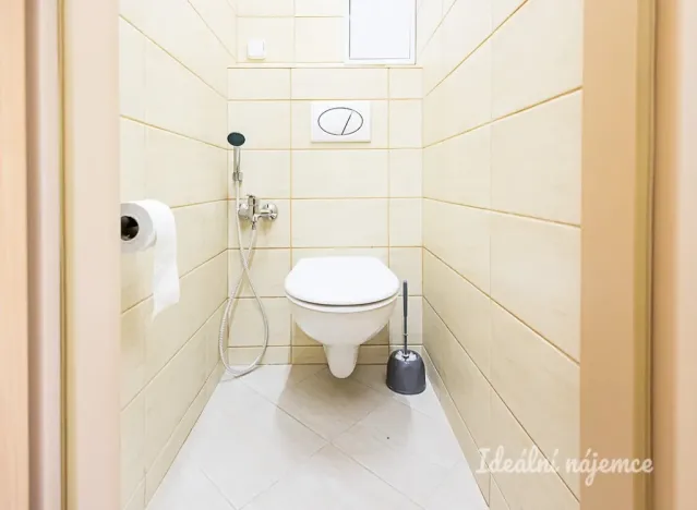 Pronájem bytu 2+kk, Praha - Černý Most, Kpt. Stránského, 46 m2