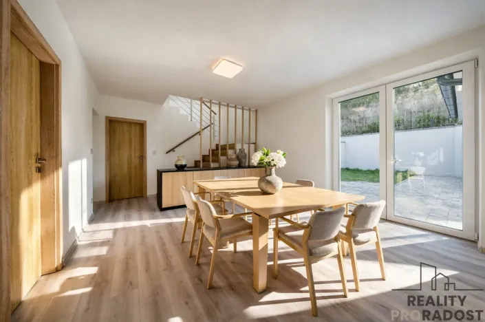 Prodej rodinného domu, Čejkovice, V Sadech, 180 m2