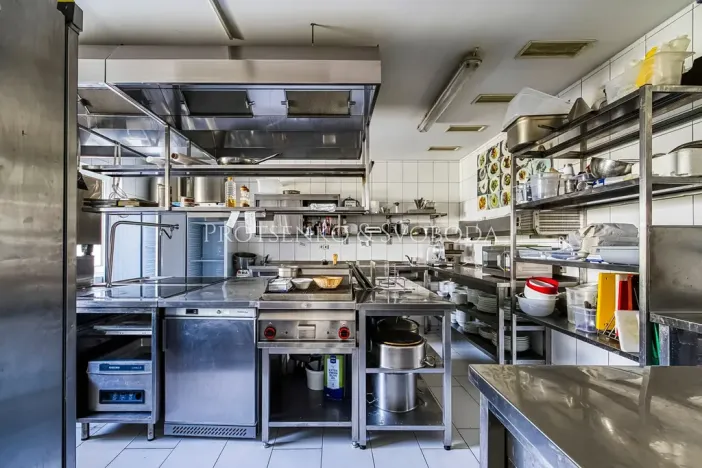 Prodej ubytování, Rosovice, 900 m2