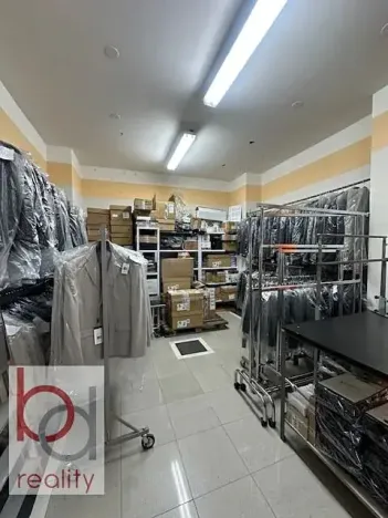 Pronájem obchodního prostoru, České Budějovice, Piaristická, 65 m2