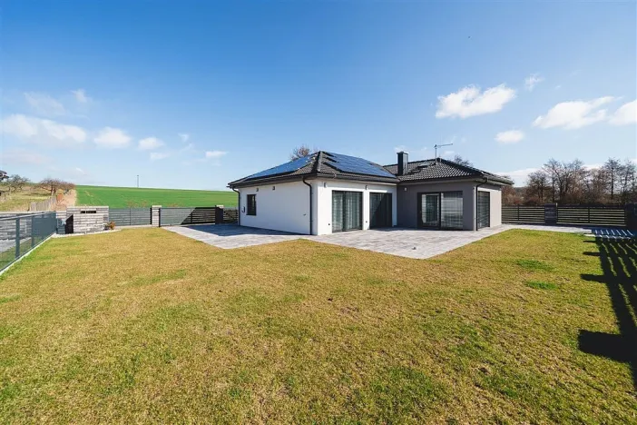 Prodej rodinného domu, Líšťany - Lipno, 115 m2