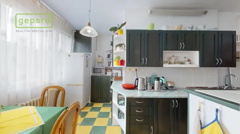 Prodej bytu 2+1, Ústí nad Labem - Severní Terasa, Jizerská, 62 m2