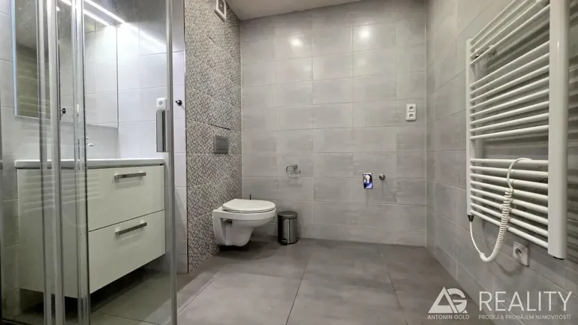 Prodej bytu 2+1, Praha - Dejvice, Krohova, 76 m2