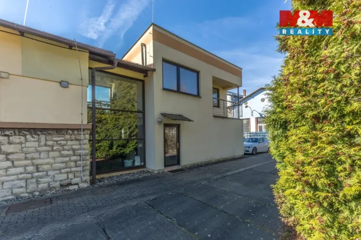 Prodej výrobních prostor, Česká Lípa, Dubická, 1182 m2