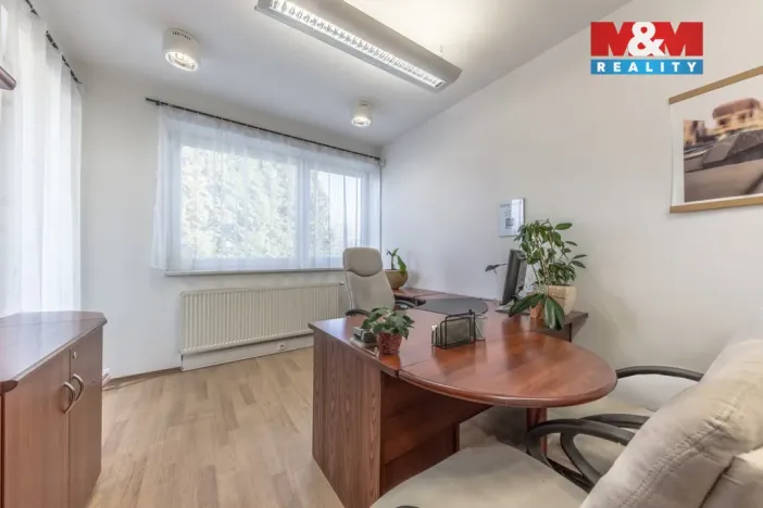 Prodej výrobních prostor, Česká Lípa, Dubická, 1182 m2