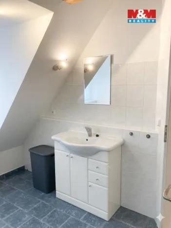 Pronájem bytu 2+1, Mladá Boleslav - Mladá Boleslav I, Staroměstské náměstí, 90 m2