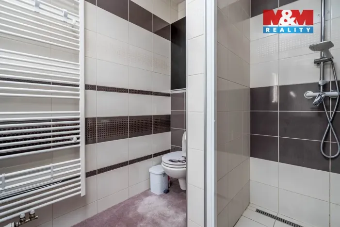 Prodej rodinného domu, Veltrusy, Lomená, 118 m2