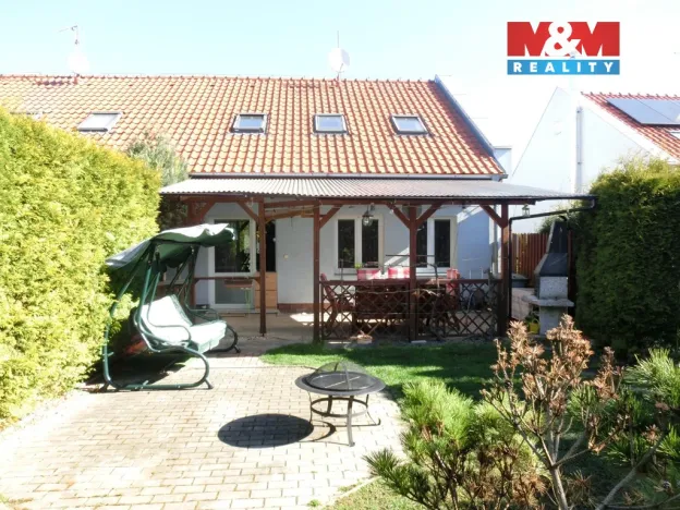 Prodej rodinného domu, Luštěnice - Zelená, Sluneční, 130 m2