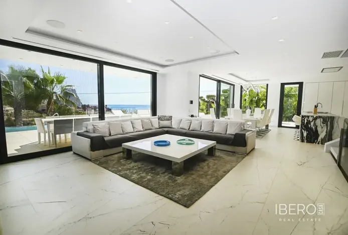 Prodej rodinného domu, Calp, Španělsko, 426 m2