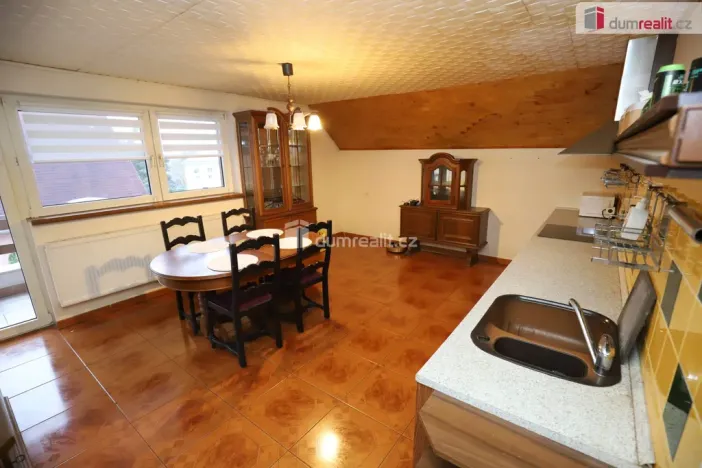 Prodej činžovního domu, Habartov, Vítězná, 330 m2
