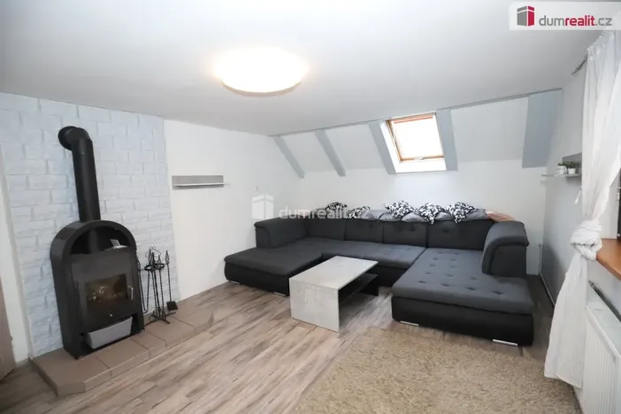 Prodej ubytování, Habartov, Vítězná, 330 m2