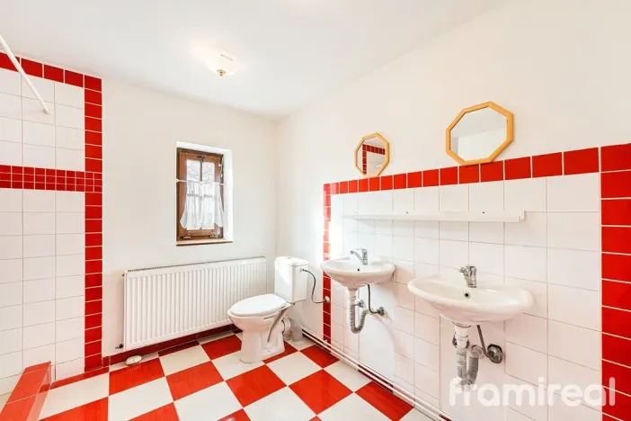 Prodej rodinného domu, Bystřice nad Pernštejnem - Pivonice, 250 m2