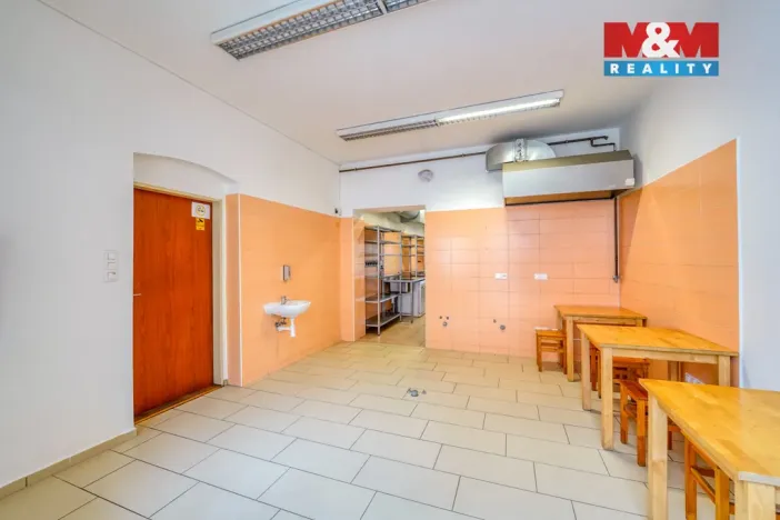 Pronájem obchodního prostoru, Plzeň - Skvrňany, Křimická, 65 m2