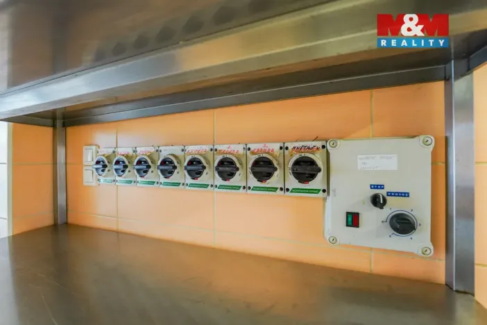 Pronájem obchodního prostoru, Plzeň - Skvrňany, Křimická, 65 m2