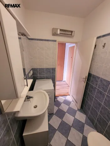 Pronájem bytu 1+kk, Beroun - Beroun-Město, Pod Homolkou, 33 m2