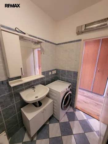 Pronájem bytu 1+kk, Beroun - Beroun-Město, Pod Homolkou, 33 m2