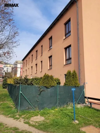 Pronájem bytu 1+kk, Beroun - Beroun-Město, Pod Homolkou, 33 m2