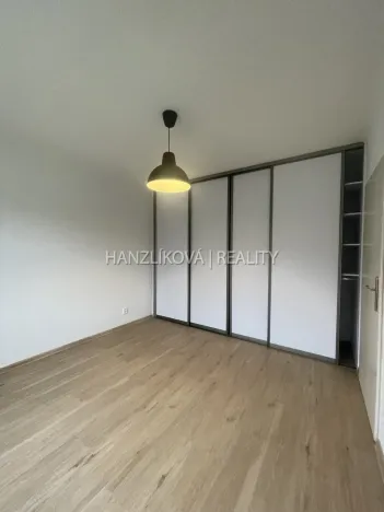 Pronájem bytu 2+1, České Budějovice - České Budějovice 6, Polní, 55 m2