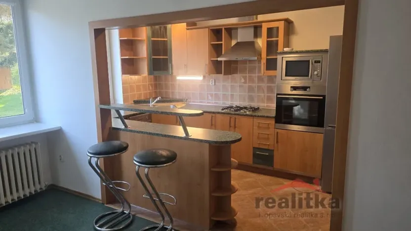 Pronájem bytu 3+1, Opava - Předměstí, Dostojevského, 108 m2