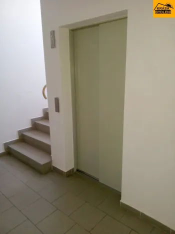 Pronájem bytu 1+kk, Olomouc, Novosadský dvůr, 33 m2