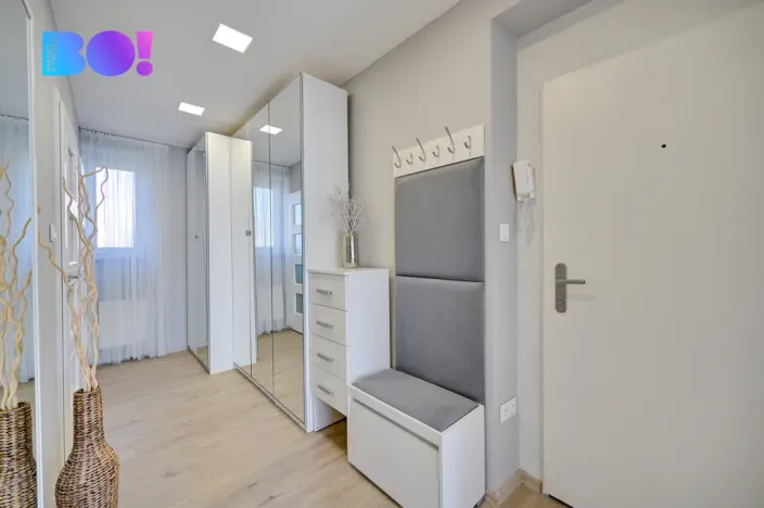 Prodej bytu 3+1, Šumperk, nám. Republiky, 93 m2