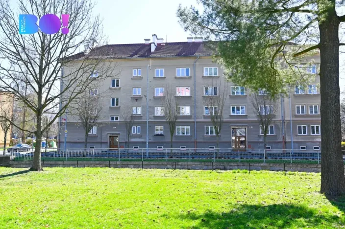 Prodej bytu 3+1, Šumperk, nám. Republiky, 93 m2