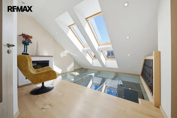 Prodej bytu 5+kk, Karlovy Vary, Sadová, 193 m2