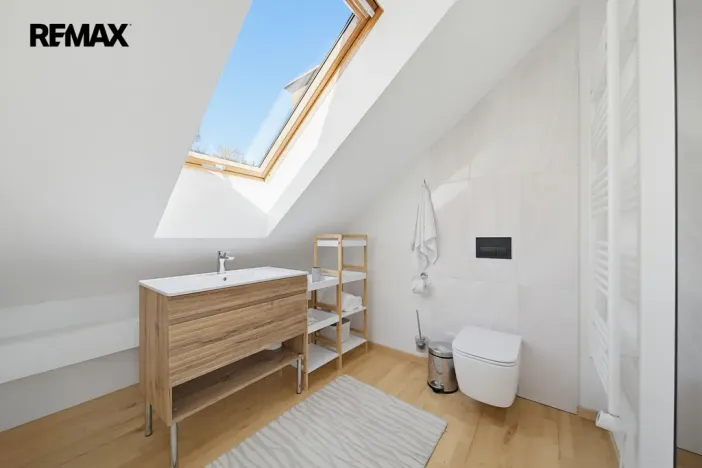 Prodej bytu 5+kk, Karlovy Vary, Sadová, 193 m2