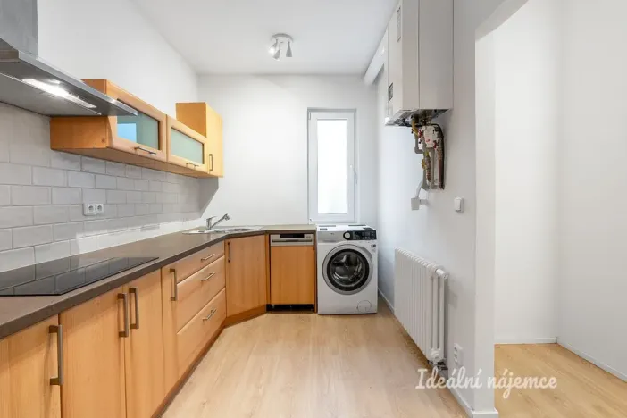 Pronájem bytu 2+1, Praha - Vršovice, Bulharská, 55 m2