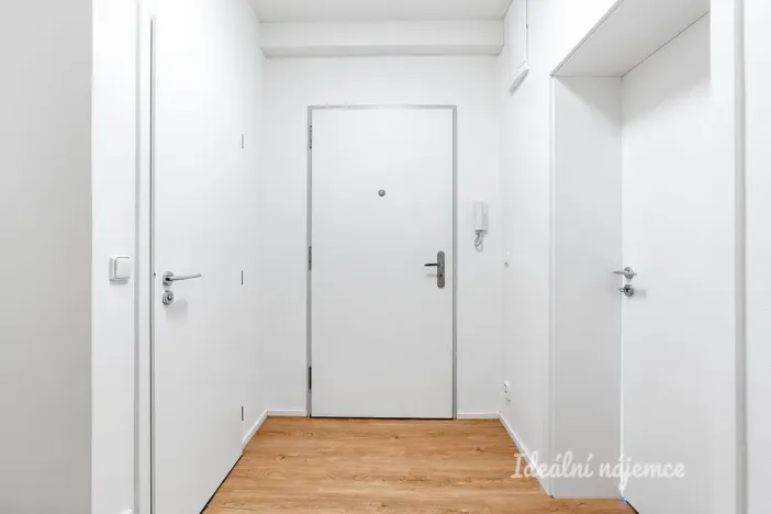 Pronájem bytu 2+1, Praha - Vršovice, Bulharská, 55 m2