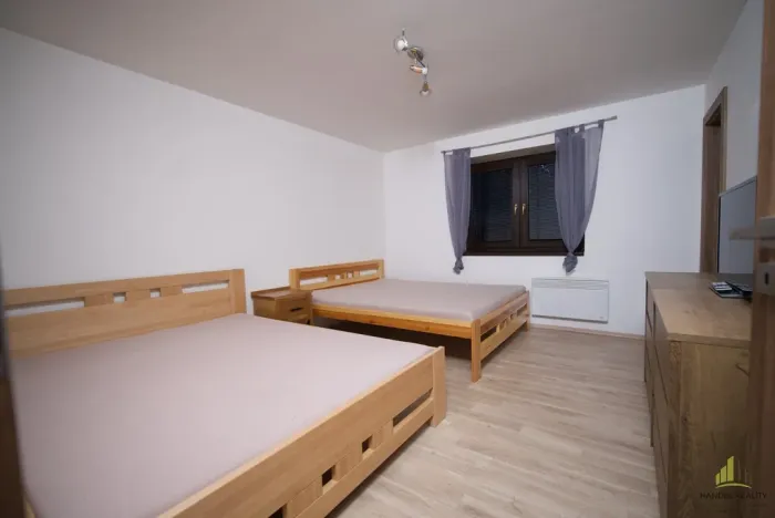 Prodej činžovního domu, Bulhary, 281 m2