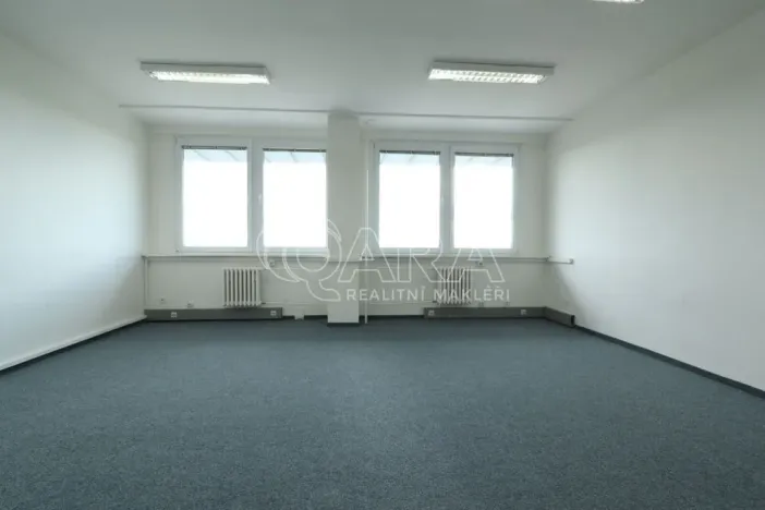 Pronájem kanceláře, Praha - Chodov, Roztylská, 185 m2