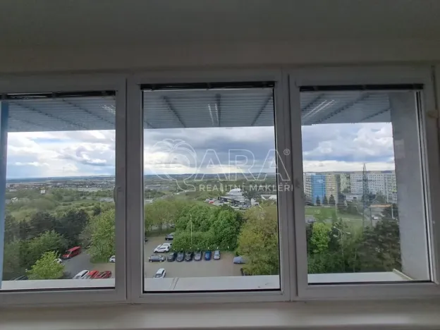 Pronájem kanceláře, Praha - Chodov, Roztylská, 185 m2