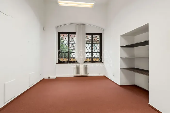 Pronájem kanceláře, Praha - Staré Město, Konviktská, 371 m2