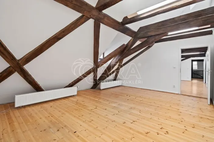 Pronájem kanceláře, Praha - Staré Město, Konviktská, 135 m2