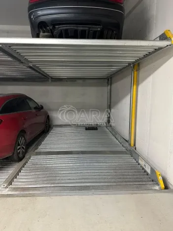 Pronájem garáže, Praha - Modřany, Komořanská, 12 m2