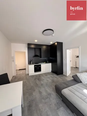 Pronájem bytu 2+kk, Opava, Otická, 50 m2