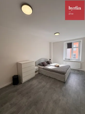 Pronájem bytu 2+kk, Opava, Otická, 50 m2